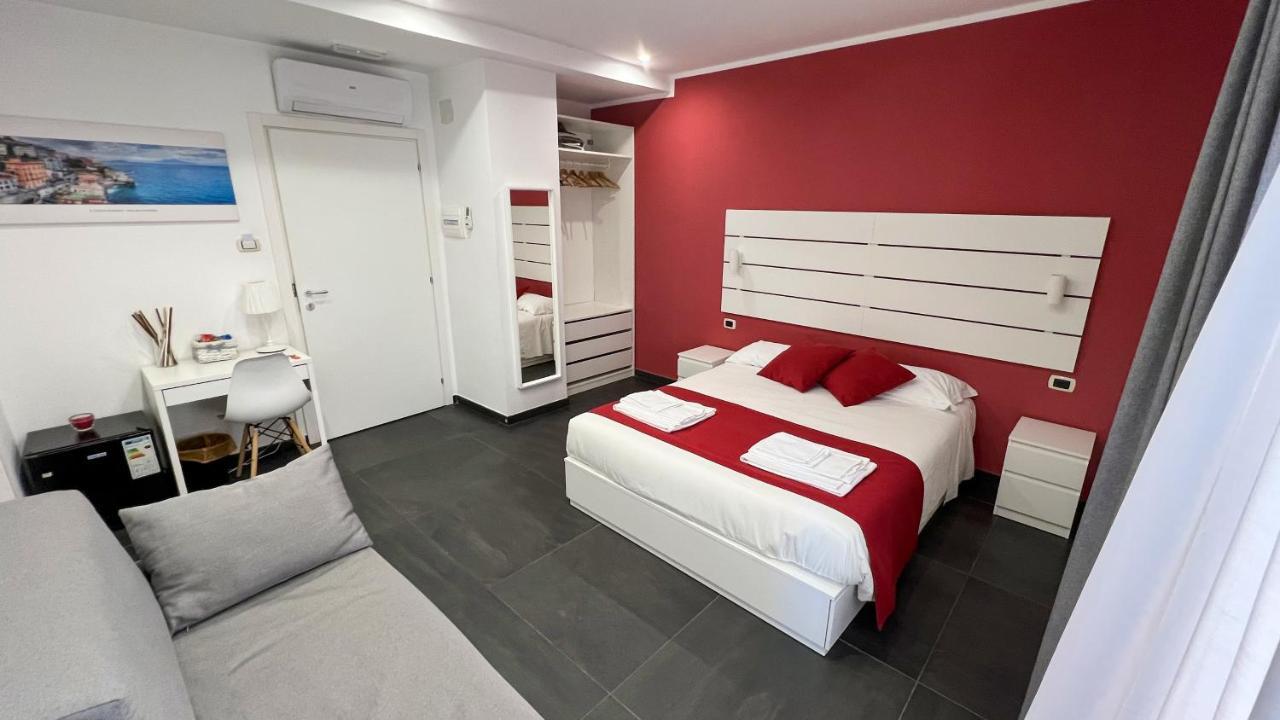Soave Rooms Napoli Ngoại thất bức ảnh