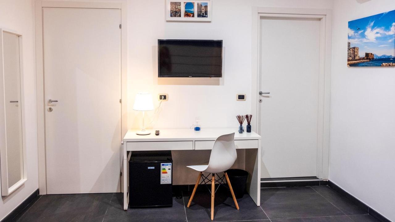 Soave Rooms Napoli Ngoại thất bức ảnh